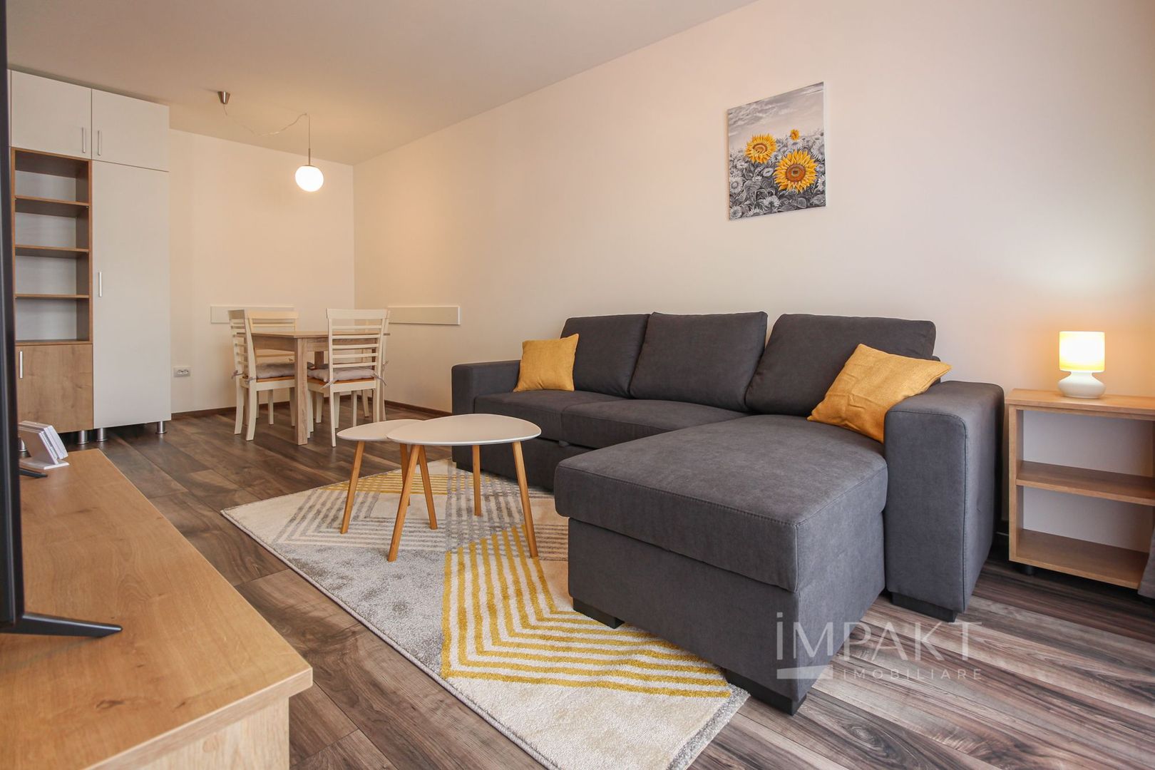 Apartament  cu 2 camere,  complex Luminia! - Poză 1