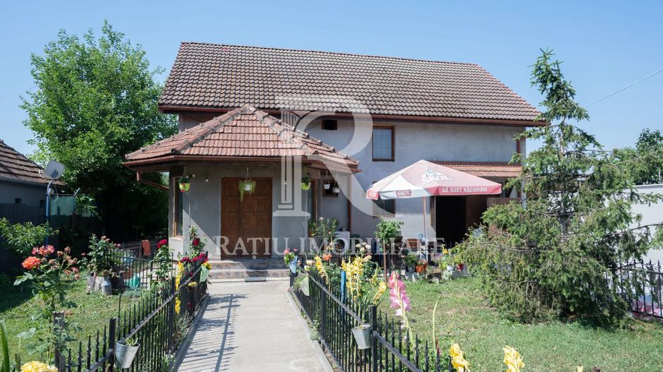 Casă cu 3 Dormitoare | Teren 1.068 mp | Cheriu | Bihor - Poză 2