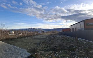 Teren intravilan la intrare in Cristian, pentru constructii industriale - Poză 7