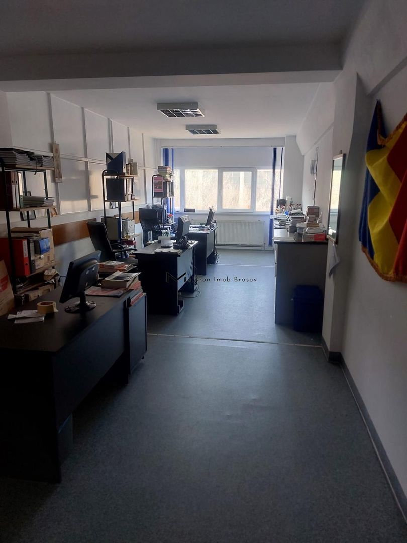 Spatiu de productie 11066 mp Noua si birouri 1200 mp - Poză 7