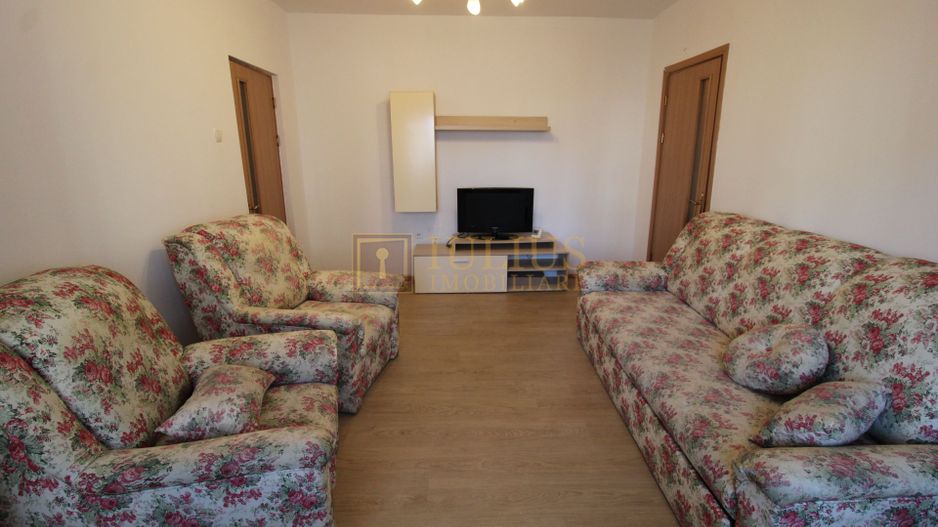 3 camere, Torontalului-vis a vis de Iulius Mall, centrala proprie - Poză 3