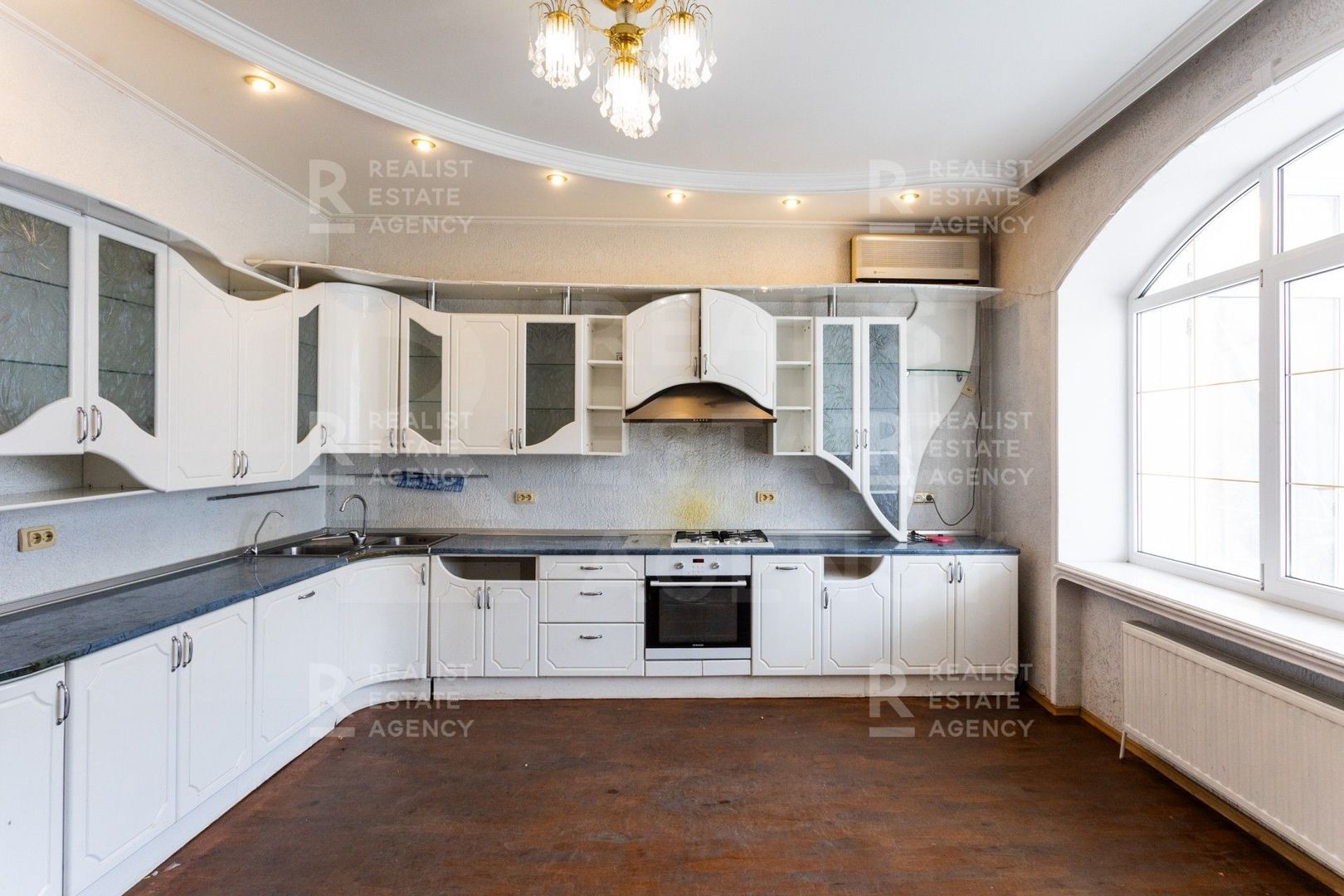 Chirie, oficiu, 4 nivele, 11 odăi, str. Mazililor, Botanica - Poză 9