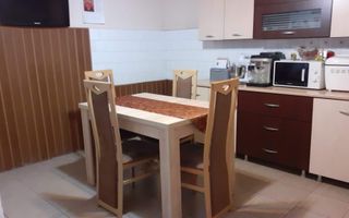 Casă Terezian I Garaj și vecinătate liniștită  I Terezian - Poză 15