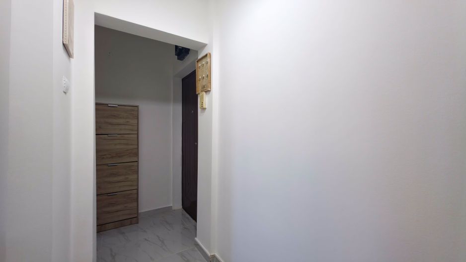 Apartament 3 camere Renovat Drumul Taberei Parc Metrou Raul Doamnei - Poză 11
