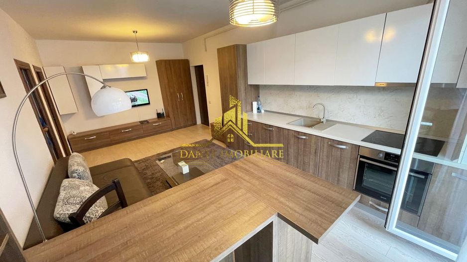 2 camere, semidecomandat, mobilat modern, bloc nou, balcon, Centru - Poză 13