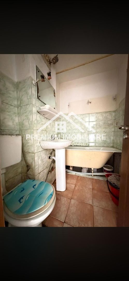 Garsoniera de vanzare zona Piateta Catedralei - Poză 4