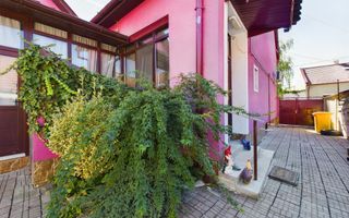 Casă individuală cu 4 camere, zonă centrală - Poză 3