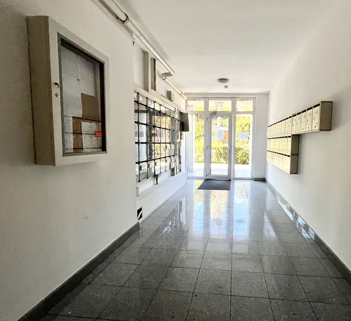 3 camere, primitor, parcare subterana, zona Complex- Spitalul Județean - Poză 17