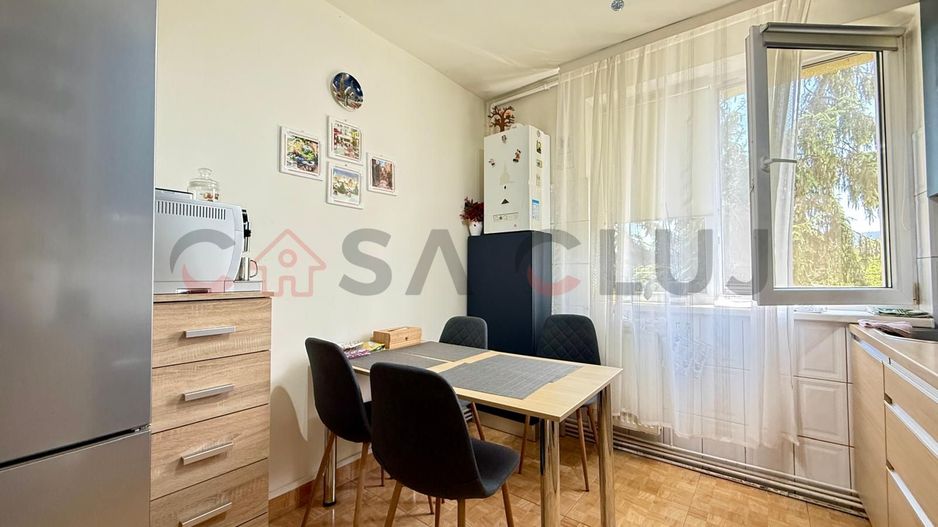 3 camere, la cheie, zona Transilvania College Gheorgheni - Poză 14