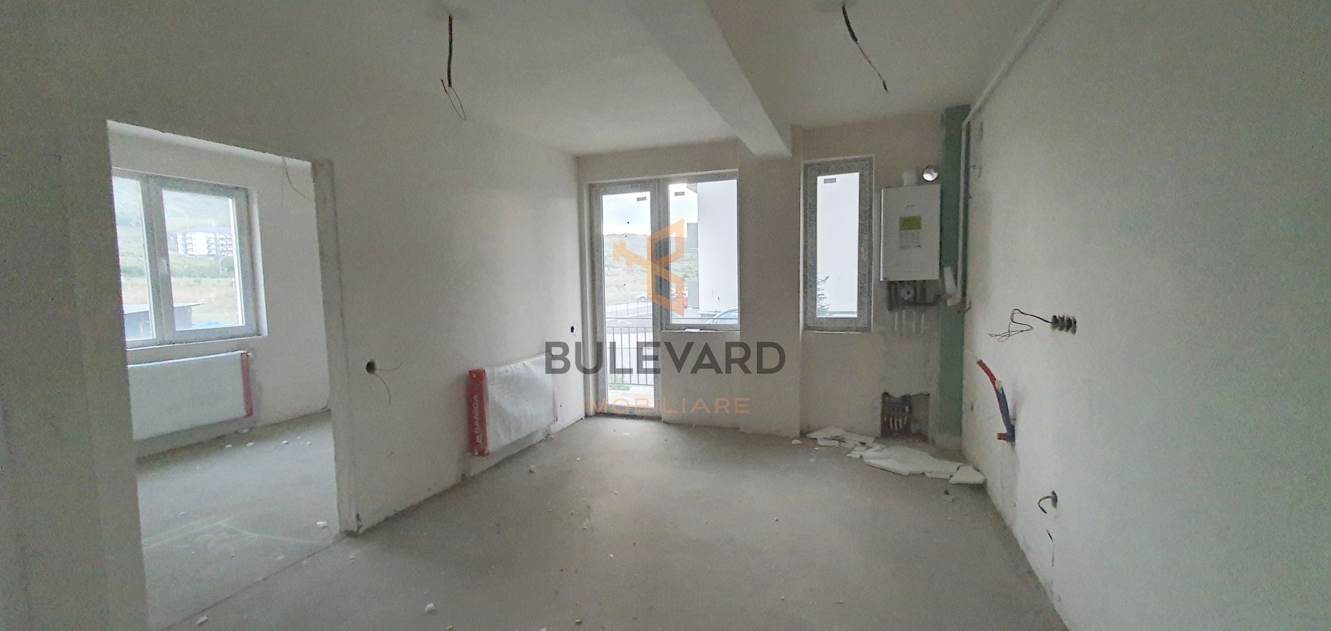 Apartament cu 3 camere + parcare, zona Terra! - Poză 1