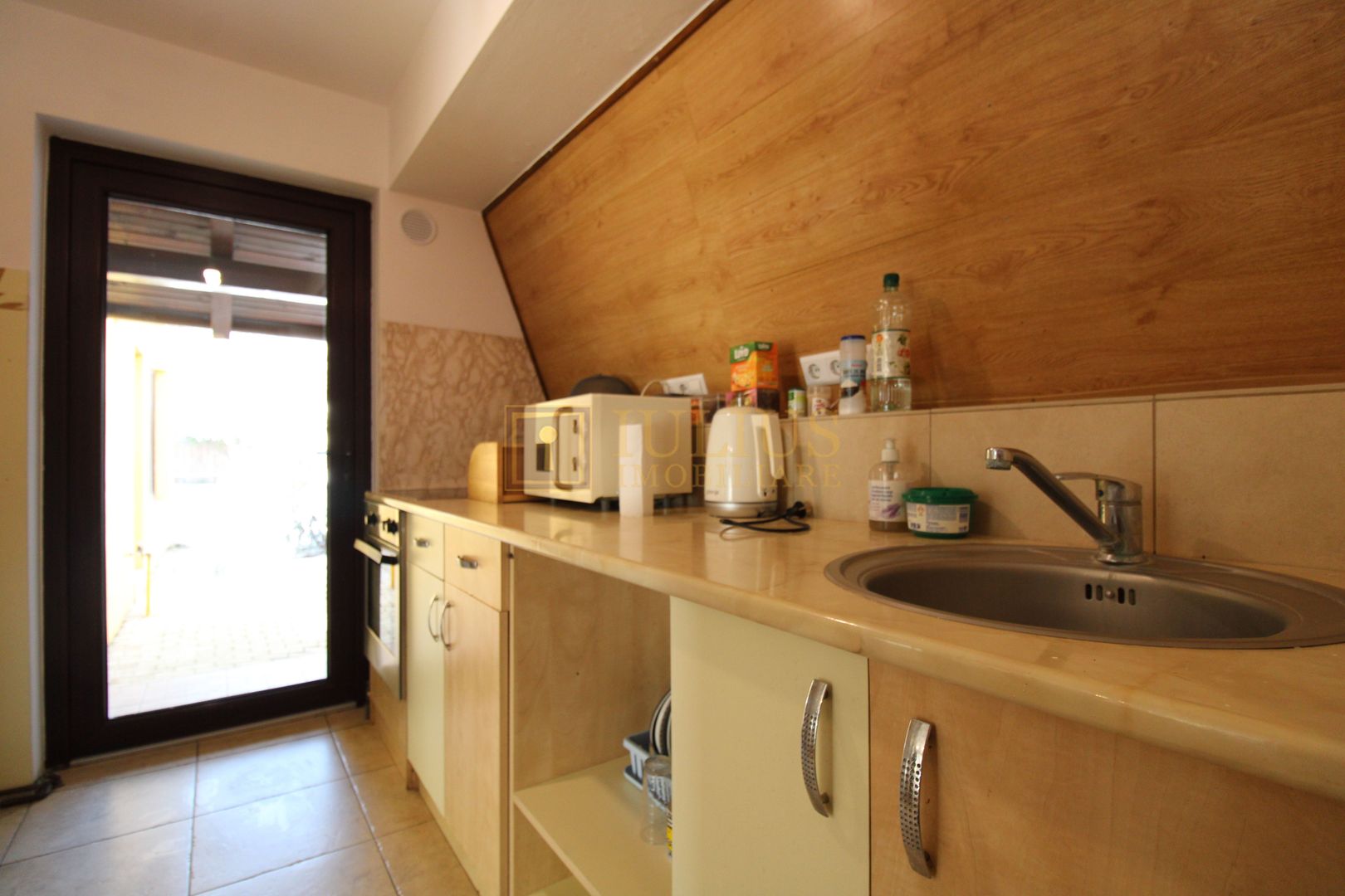 Braytim, casa ideala pentru activitati comericiale/birouri. - Poză 17