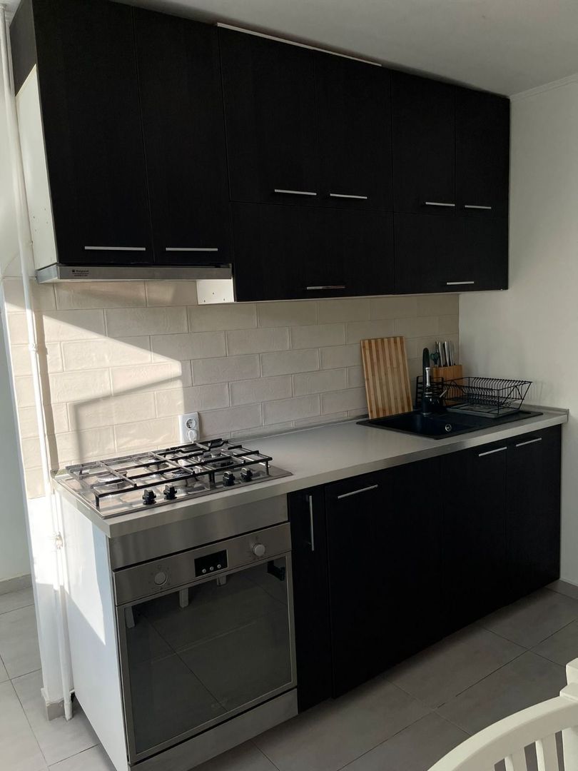 Apartament 2 camere zona Parc  Vacaresti/Oltenitei an 1986 - Poză 4