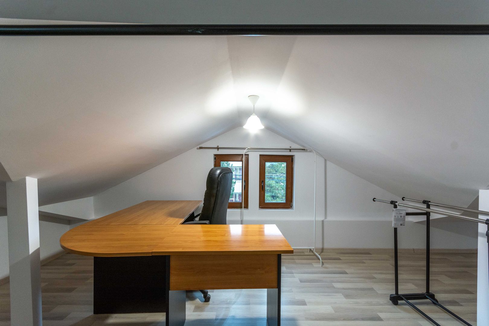 Bucurestii Noi - Chitila Ap 3  camere la curte, terasa, comision 0% - Poză 10