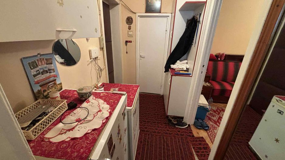 Apartament cu 2 camere (Moldovei-Aleea Covasna) - Poză 4