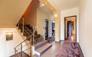 Vila 6 camere - Garaj si Gradina - Gradiste - COMISION 0 - Poză 9