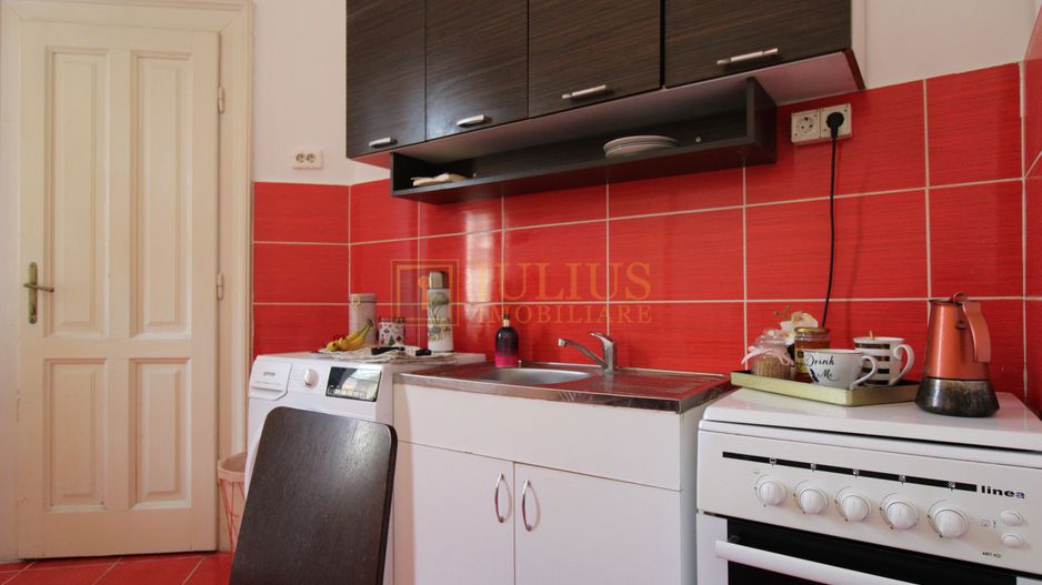 La casa, zona linistita, str Odobescu; camere spatioase. - Poză 17