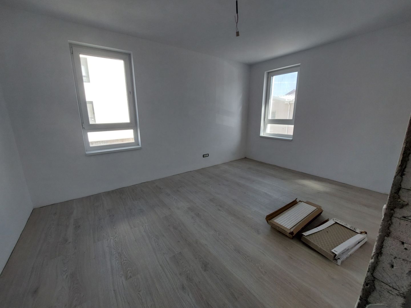 2 camere aproape metrou Berceni, preț promo, complex deosebit - Poză 4