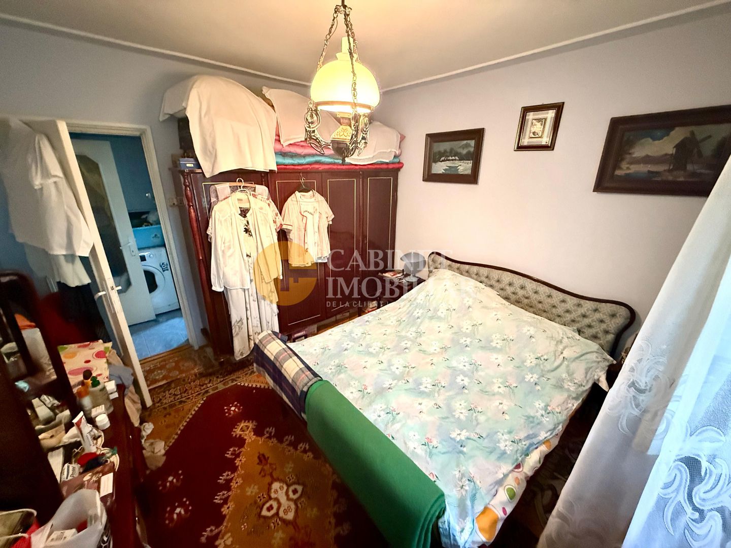 Apartament cu 3 Camere, 2 Bai - Etaj 3 - Zona Podu Ros - Poză 3