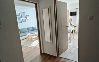 Apartament cu 2 camere, etaj intermediar, renovat - Poză 8