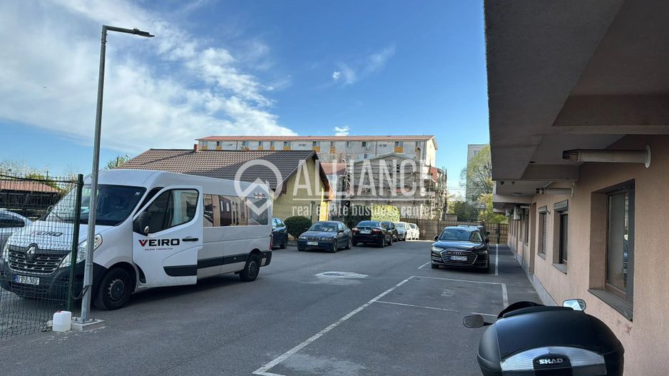 Apartament de vânzare - Km 5, bloc nou (2014) - Poză 9