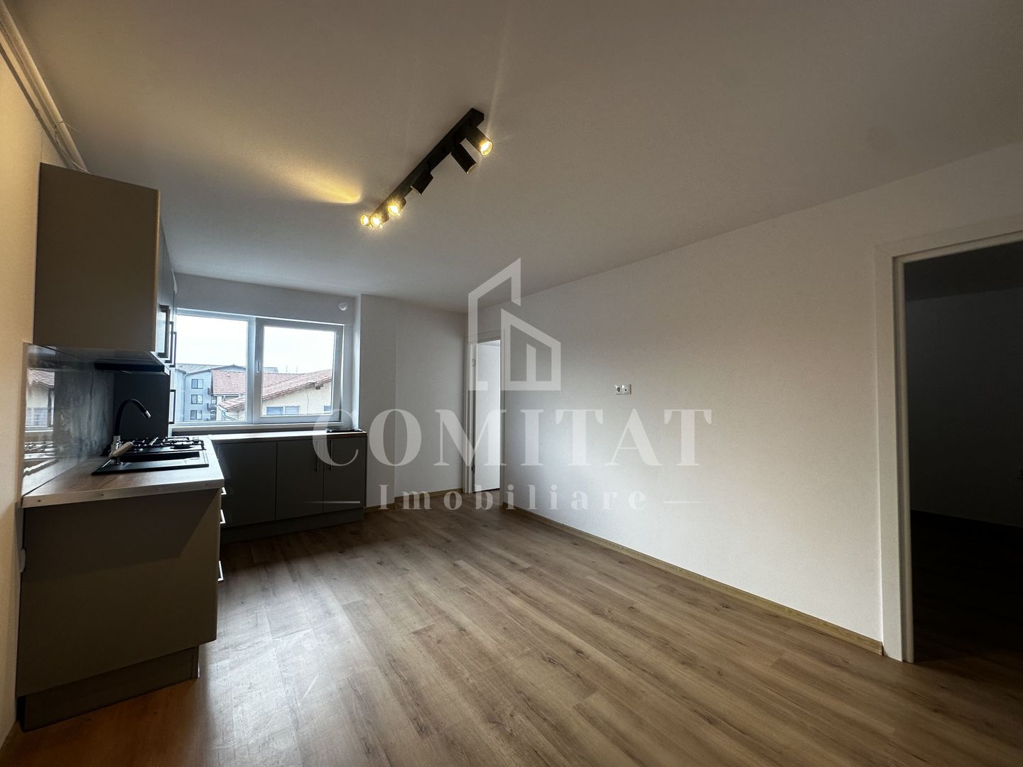 Apartament 3 camere | Parcare | Zona Str Tineretului - Poză 4