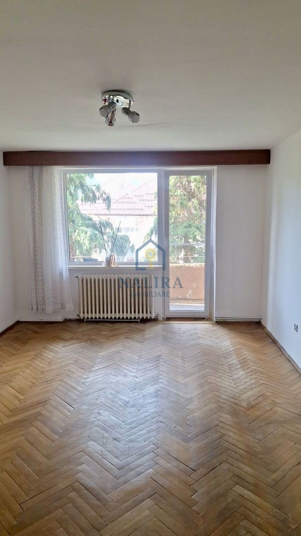 Apartament zona Casa de Cultură - Poză 1
