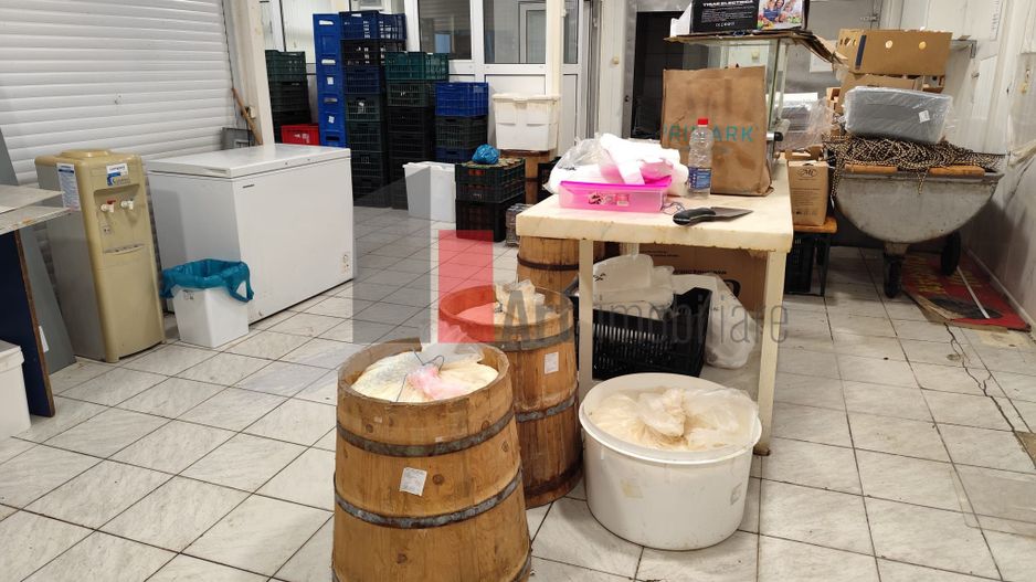 URGENT!, Mosilor-Dacia, CENTRU COMERCIAL, NEGOCIABIL - Poză 1