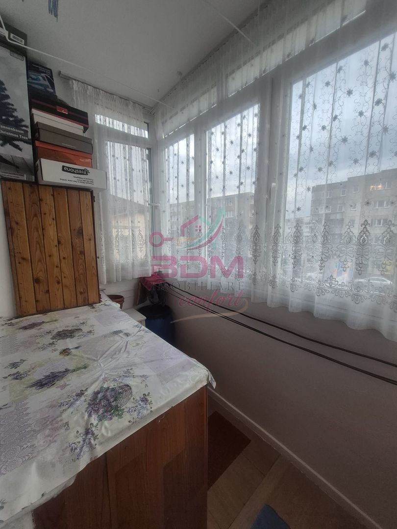 Apartament 2 camere | etaj intermediar | garaj | Micro 2 - Poză 12