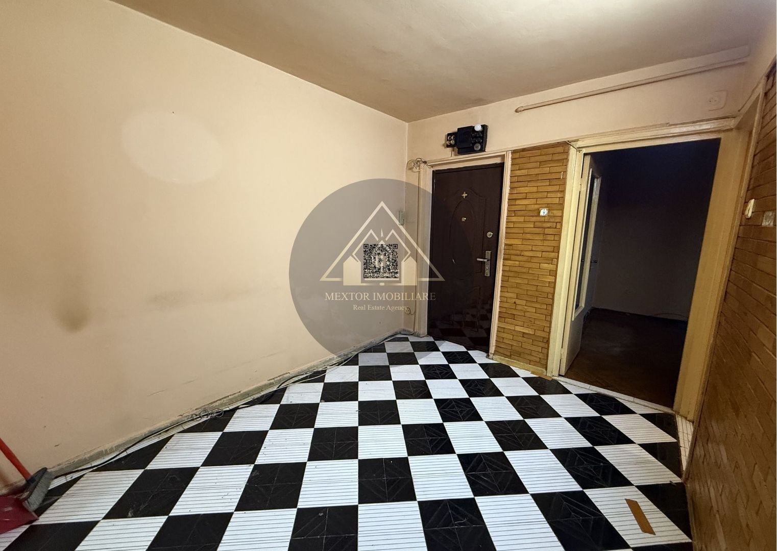 Apartament 4 camere, Dupa Zid Medias - Poză 4