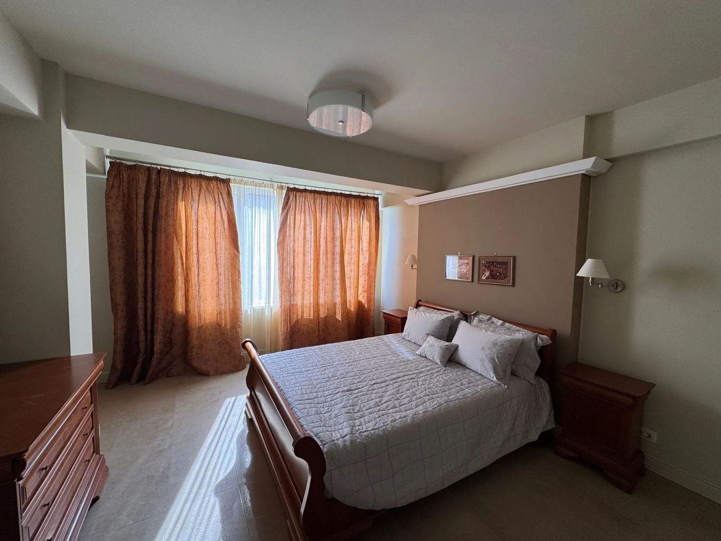 Apartament cu 3 camere de vânzare în Central, Suceava - Poză 13