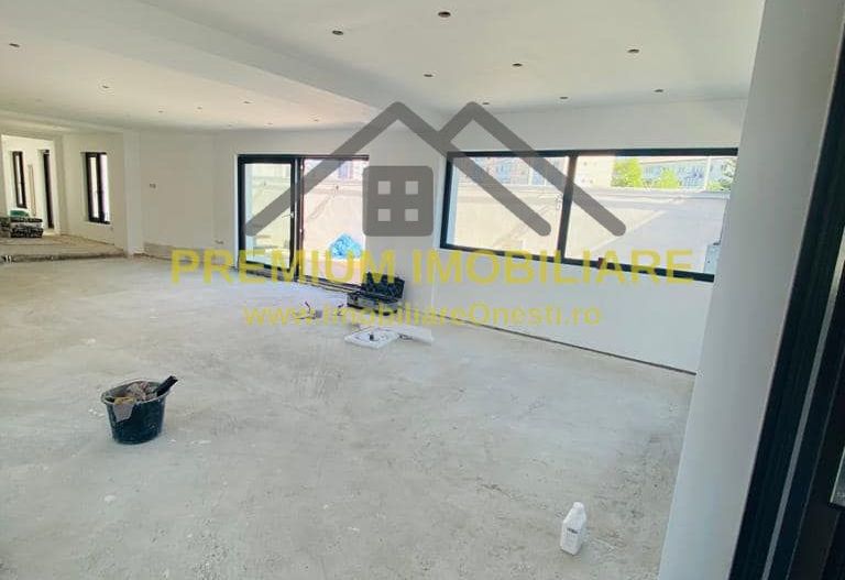 Spatiu Comercial de Închiriat in Onesti - Poză 3