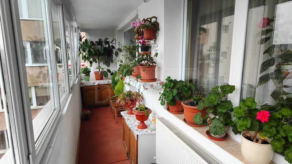 Persoana fizica vand apartament cu 3 camere - Poză 7