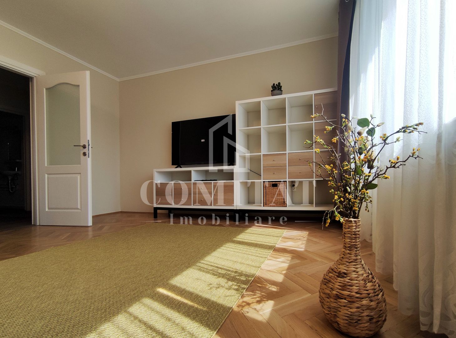 Apartament cu 3 camere decomandate | Zona Interservisan - Gheorgheni - Poză 2