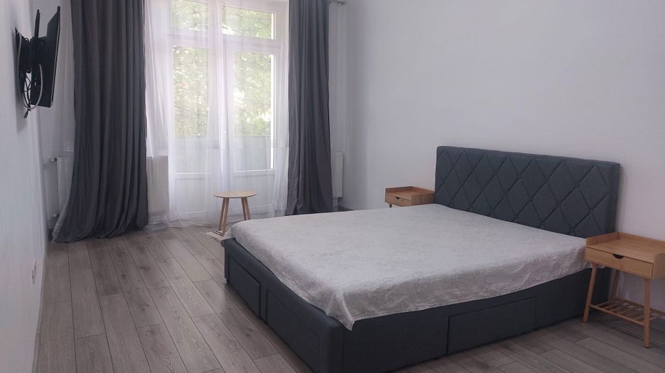 Garsoniera Judetean, 40mp, libera, mobilata, 93000Euro - Poză 1