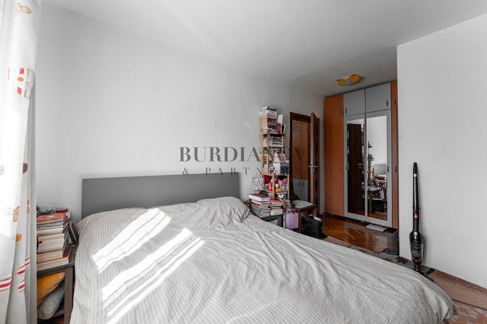 Apartament cu 3 camere - Șoseaua Berceni 21- Metrou Piața Sudului - Poză 9