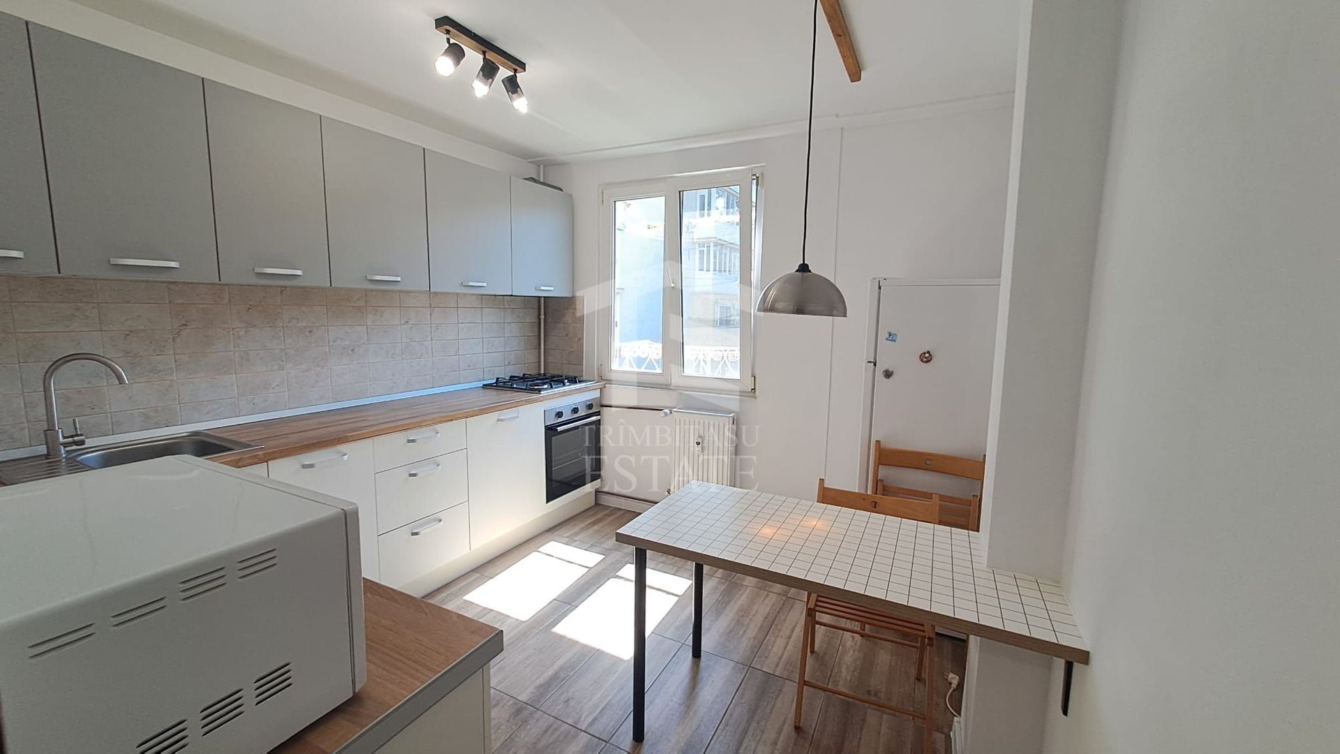 Apartament 2 camere renovat 5 min de Politehnica - Poză 13
