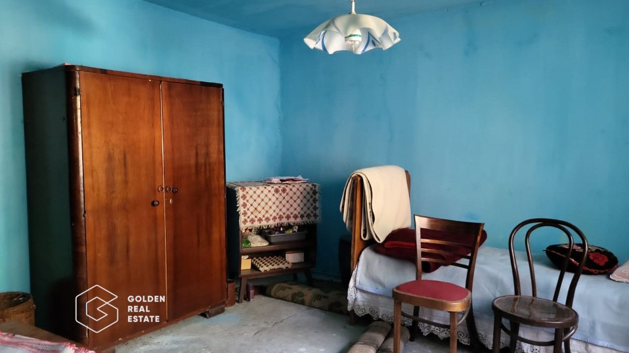 Casa cu 3 corpuri de cladire, localitatea Lipova - Poză 5