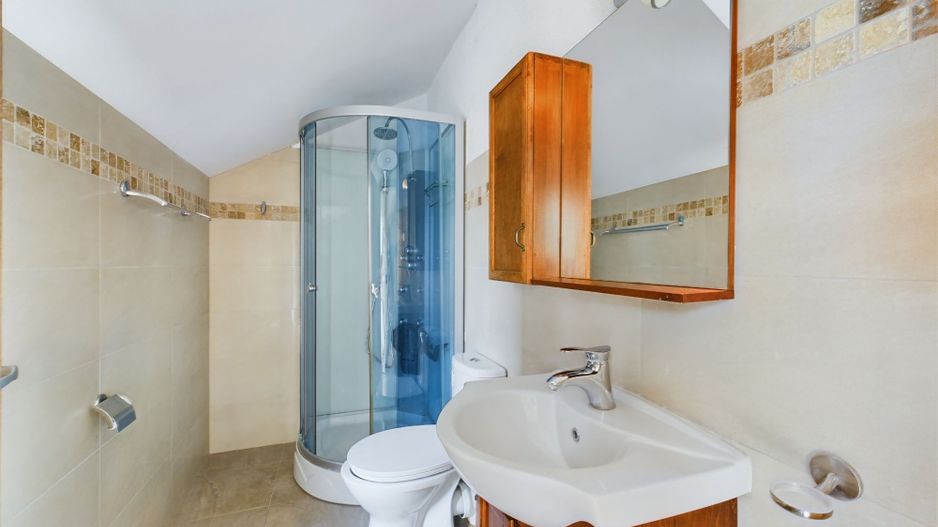 Casă modernă în Giroc, complet mobilată și utilată - Poză 19