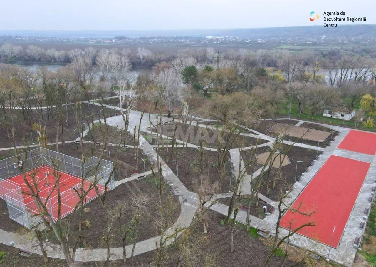 Apartament cu 2 dormitoare Seria 143 Etaj 7/9 – Centrul orașului Căinari - Poză 3