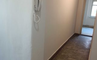 BRASADAS vinde ap 4 cam in Micro 16 la etajul 4/4. - Poză 2