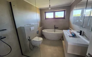 Casa premium la cheie, 4 camere, 1477 mp teren, Ciugud - Poză 14