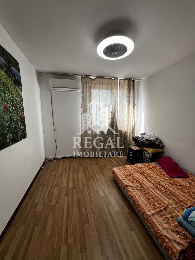 Apartament cu 2 camere de vânzare – Traian Vuia - Poză 2