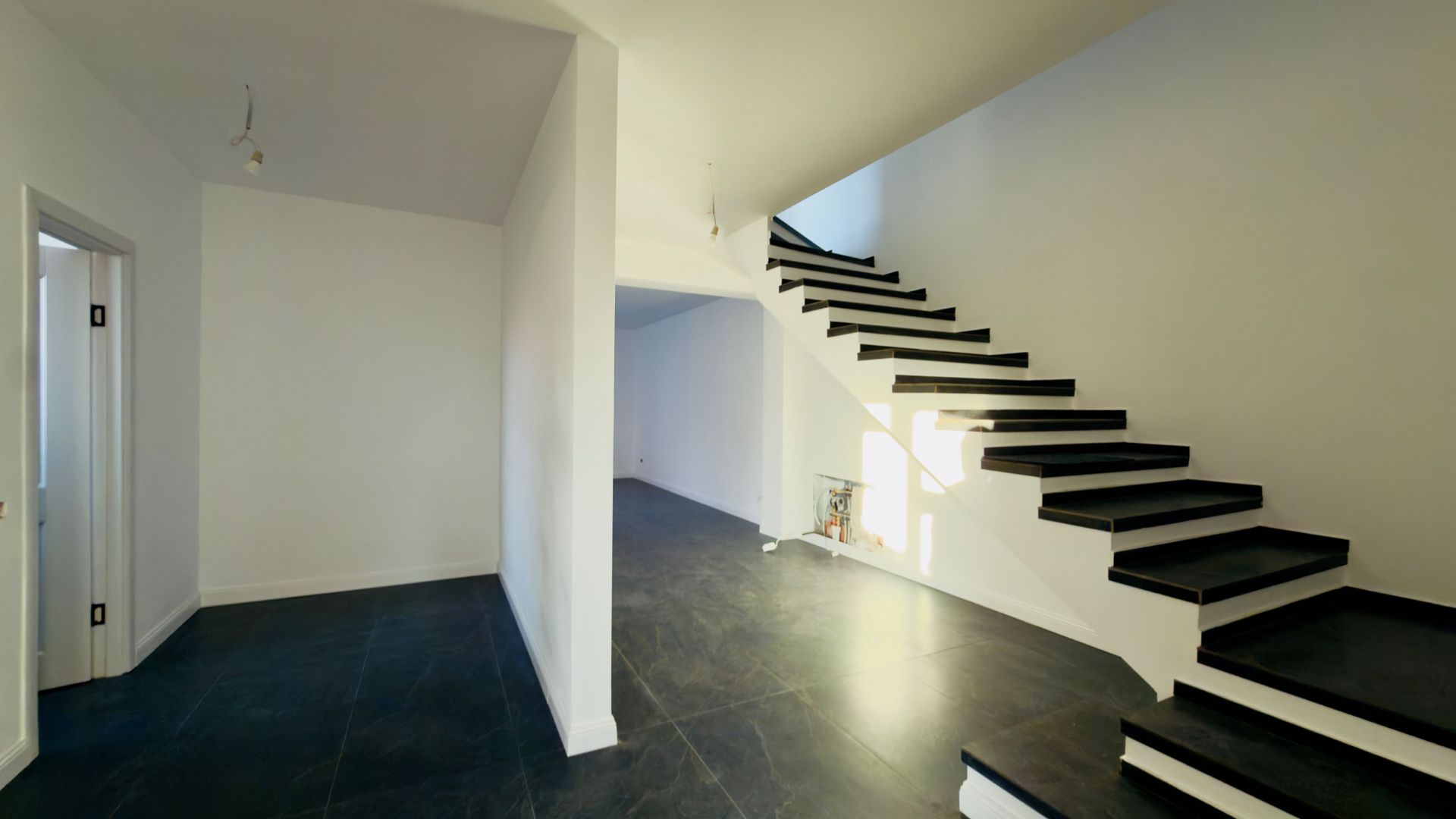 Casa | Straulesti | Bucurestii Noi | Laminorului | Bazilescu - Poză 2