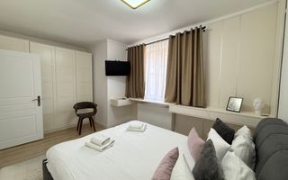 Apartament cu 3 camere Ultracentral - Poză 7