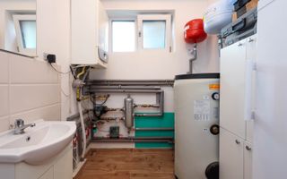 Rezervat/Zona Centrala/Casa Spatioasa/Mobilata Utilata - Poză 14