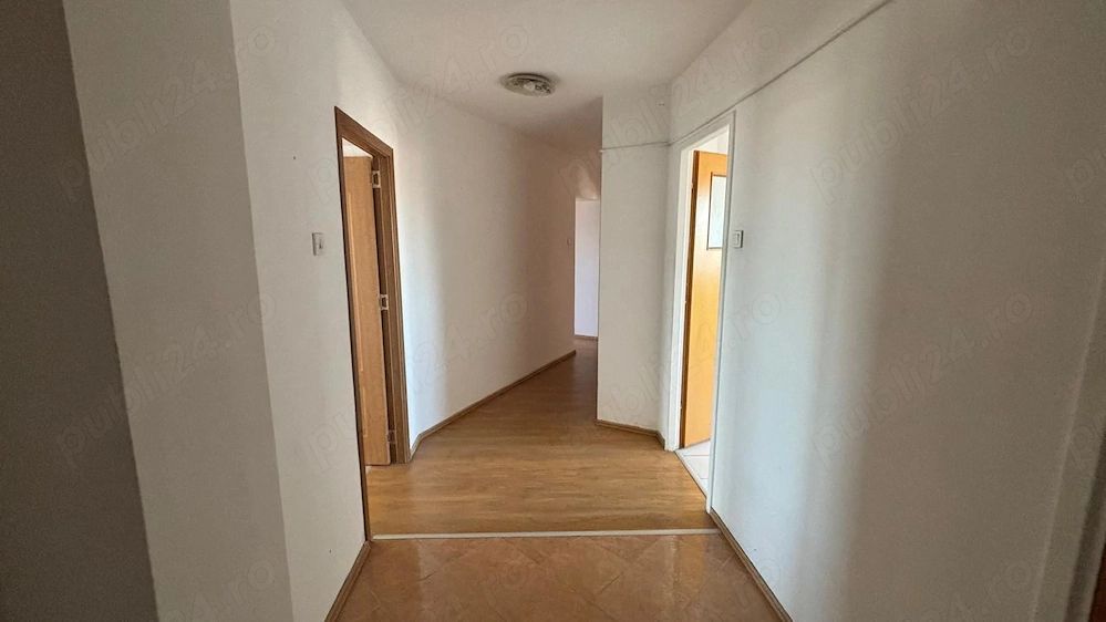 APARTAMENT ZONA 13 SEPTEMBRIE - Poză 1