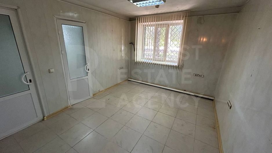 Vânzare, spațiu comercial, 77 mp, str. Calea Ieşilor, Bălți - Poză 3