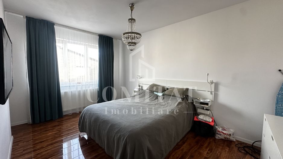 Apartament la etaj intermediar | Loc de parcare | Zona str Sub Cetate - Poză 10
