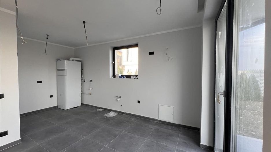 Vila 5 camere | Otopeni | 23 August - Poză 4