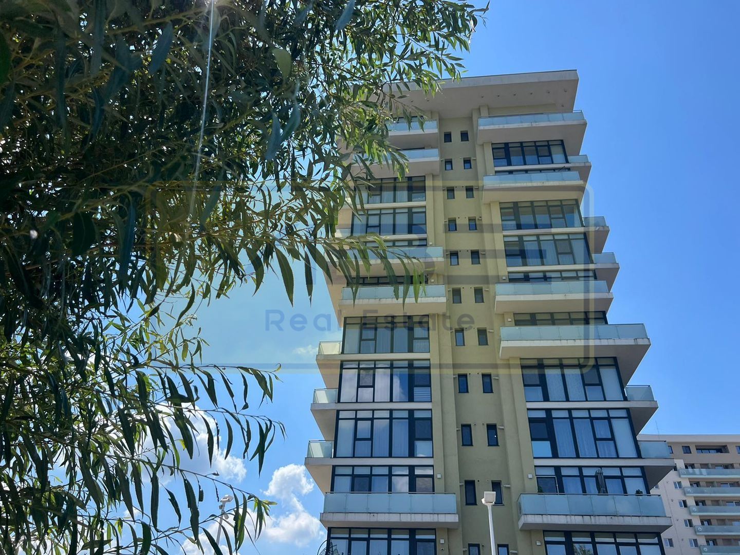 Apartament 2 camere cu loc parcare Conest Grand Residence - Poză 2